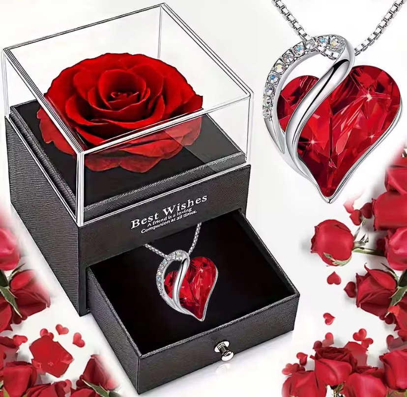 OCEAN HEART NECKLACE WITH ETERNAL ROSE JEWELRY BOX