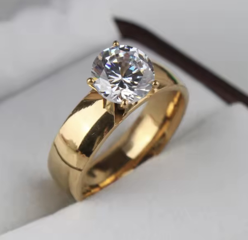 ENGAGEMENT RING