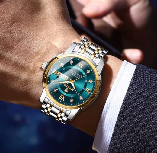 LUXURY WRISTWATCH