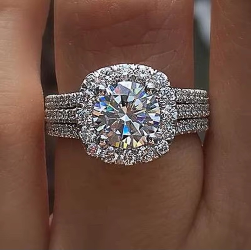 HUITAN ENGAGEMENT RING