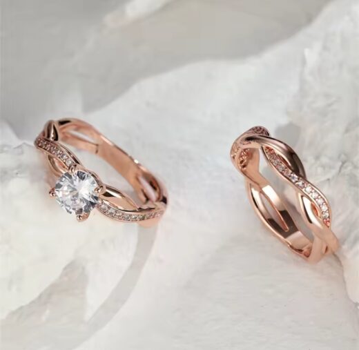 FEMALE ROUND ZIRCON RING