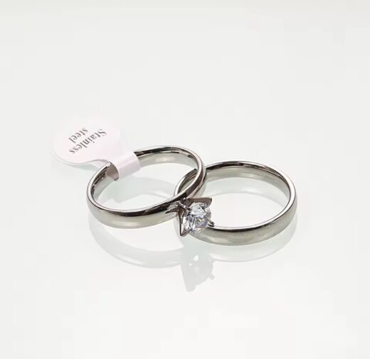 LUXURY ZIRCON RING