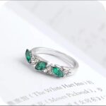 SHINY GREEN RING