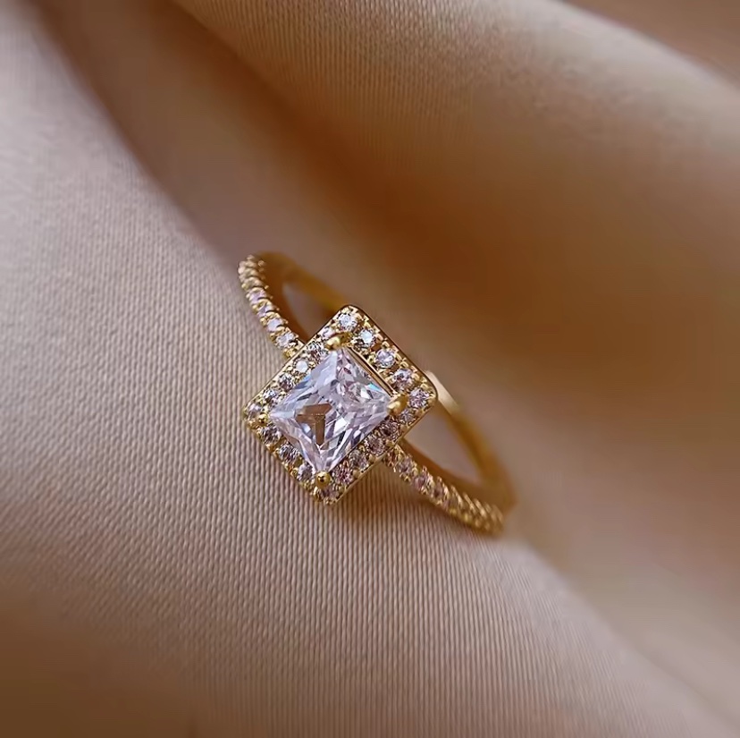 ZIRCON OPEN RING