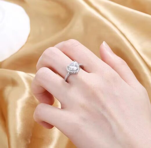 ADJUSTABLE RING