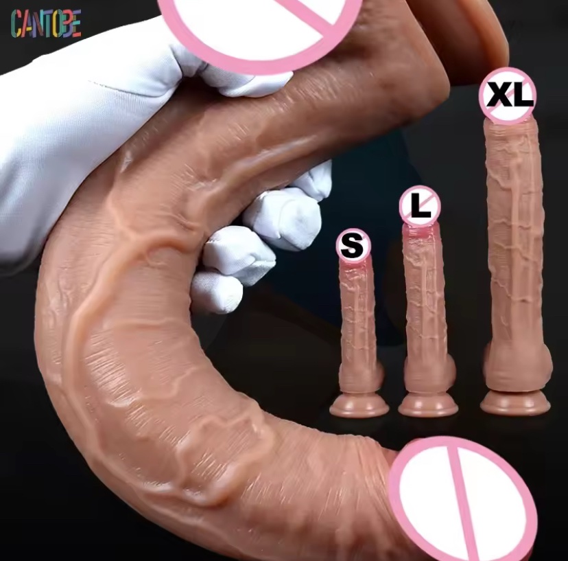 REALISTIC SILICONE DILDO